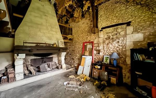 Maison à vendre    3 pièces •  Saint-Astier