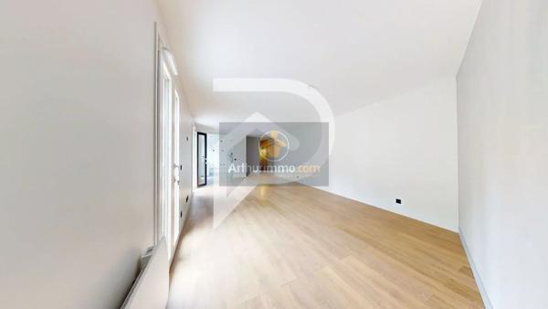 Vente                                                      Maison
                        
                     5 pièces                      100 m2                     à Bougival