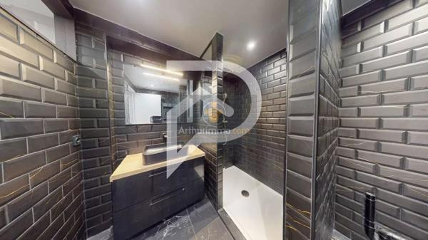 Vente                                                      Maison
                        
                     5 pièces                      100 m2                     à Bougival
