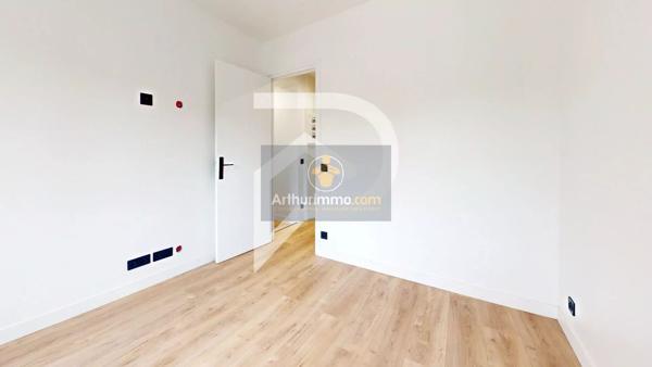 Vente                                                      Maison
                        
                     5 pièces                      100 m2                     à Bougival