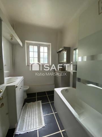 Propriété sur 4612m² de terrain avec piscine