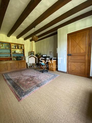 Propriété sur 4612m² de terrain avec piscine