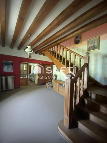 Propriété sur 4612m² de terrain avec piscine