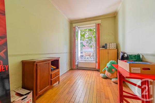 Appartement F3 à vendre  3 pièces - 67,19 m 2   PARIS  - 75020