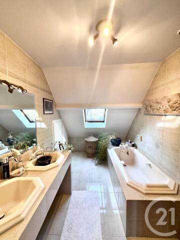Maison à vendre  6 pièces - 152,93 m 2   SARTROUVILLE  - 78