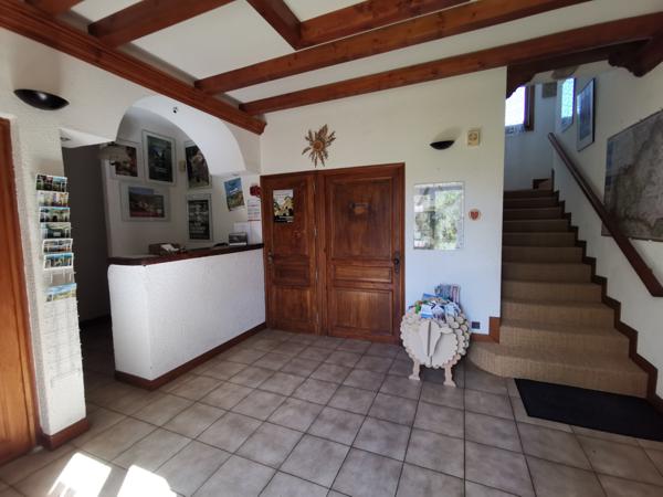 Mas-Saint-Chély (48210) Ancien hôtel de charme, gîte, chambres d’hôtes, entre Sainte Enimie et Meyrueis, Parc National des Cévennes