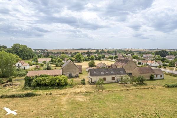 Maison 334 336 € Charenton-du-Cher 10 p 195 m² DPE B