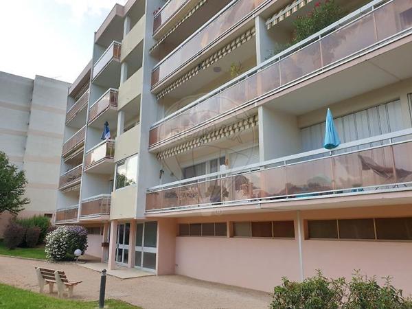 Appartement 1 chambre(s) à louer - Villefranche-sur-Saône, Rhône - 69