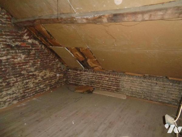 Maison de 60 m² habitable bâtie sur 135 m²