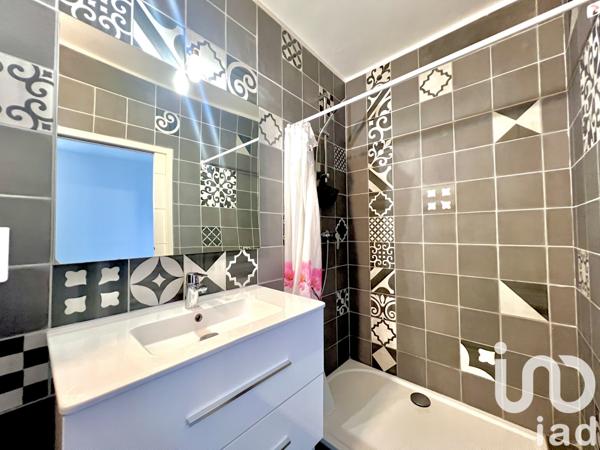 Maison à vendre 4 pièces 130 m² Nîmes-Saint-Césaire