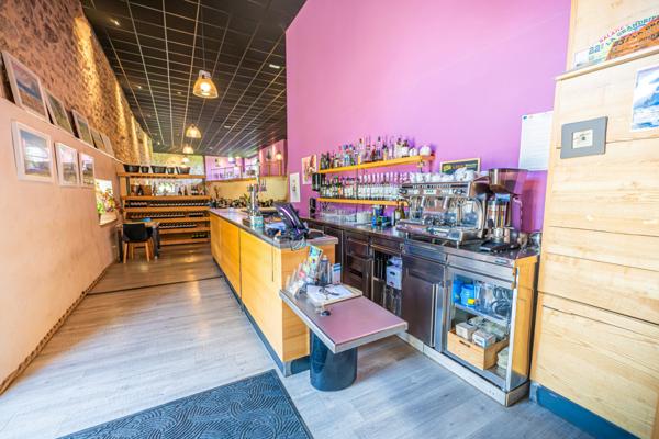 Langogne (48300) Domaine d'exception, cadre idyllique, au croisement du GR65 (chemin de Compostelle) et du chemin de Stevenson