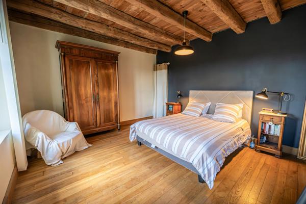 Langogne (48300) Domaine d'exception, cadre idyllique, au croisement du GR65 (chemin de Compostelle) et du chemin de Stevenson