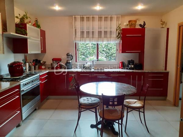 Maison contemporaine de 235 m²