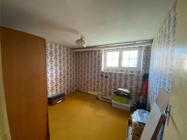 Maison à vendre à TADEN - 6 pièces, 4 chambres, garage et véranda