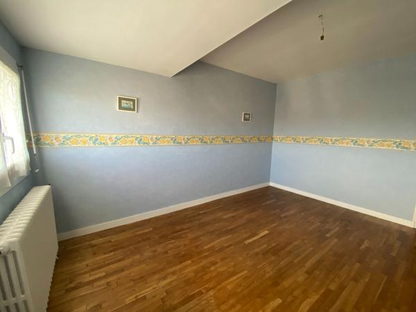 Maison à vendre à TADEN - 6 pièces, 4 chambres, garage et véranda