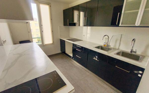 Appartement à vendre    4 pièces • 81,12 m2 Créteil