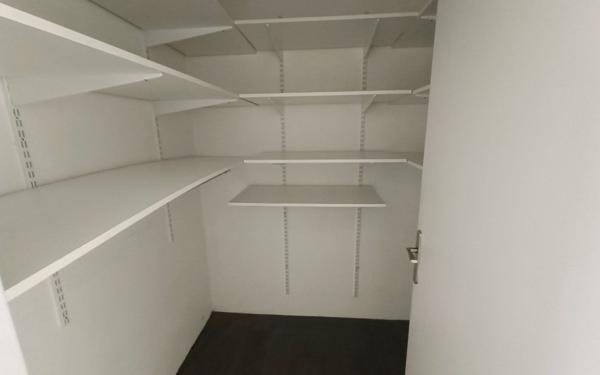 Appartement à vendre    4 pièces • 81,12 m2 Créteil