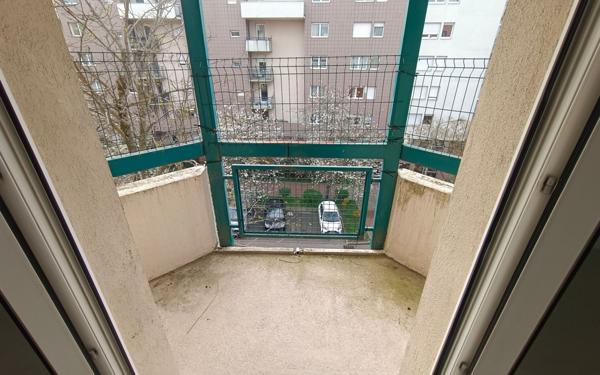 Appartement à vendre    4 pièces • 81,12 m2 Créteil