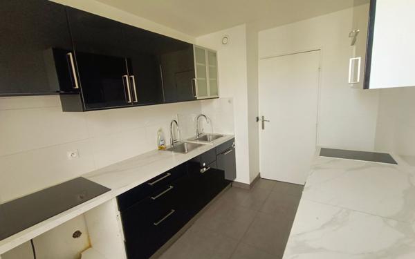 Appartement à vendre    4 pièces • 81,12 m2 Créteil
