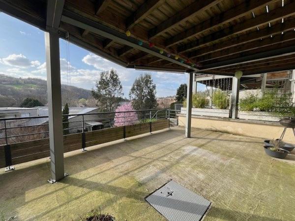 Maison 160 m2 au sol sur parcelle 355 m2