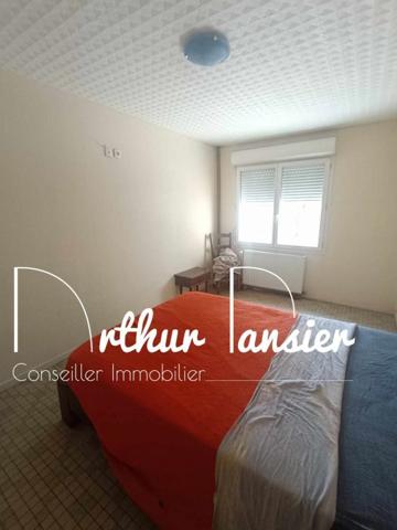 Maison individuelle Saint-Antoine-de-Breuilh 340 m²