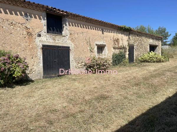 Bien immobilier à vendre 4 pièces de 350 m²