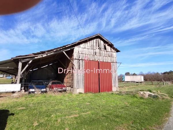 Bien immobilier à vendre 4 pièces de 350 m²