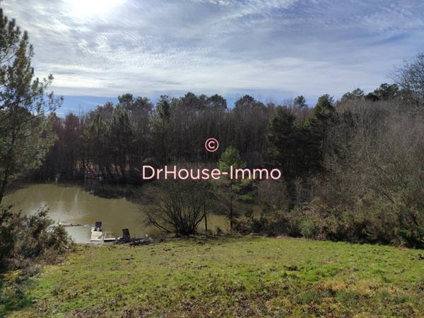 Bien immobilier à vendre 4 pièces de 350 m²