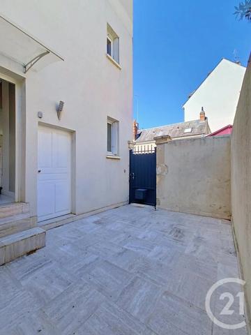 Maison à vendre  5 pièces - 143 m 2   TOURS  - 37