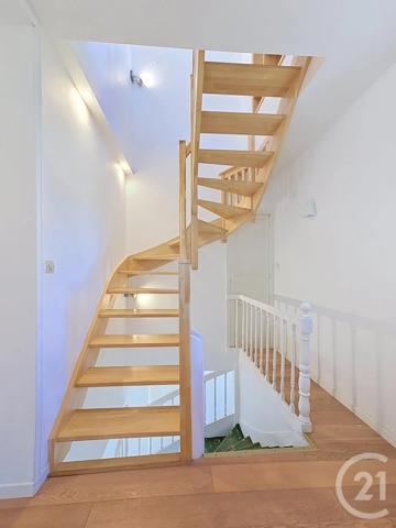 Maison à vendre  5 pièces - 143 m 2   TOURS  - 37