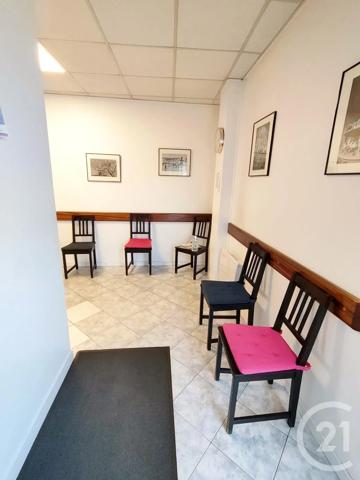 à vendre  77,09 m 2   CHILLY MAZARIN  - 91