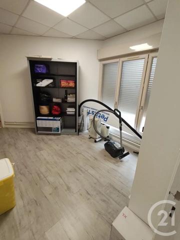 à vendre  77,09 m 2   CHILLY MAZARIN  - 91