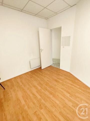à vendre  77,09 m 2   CHILLY MAZARIN  - 91