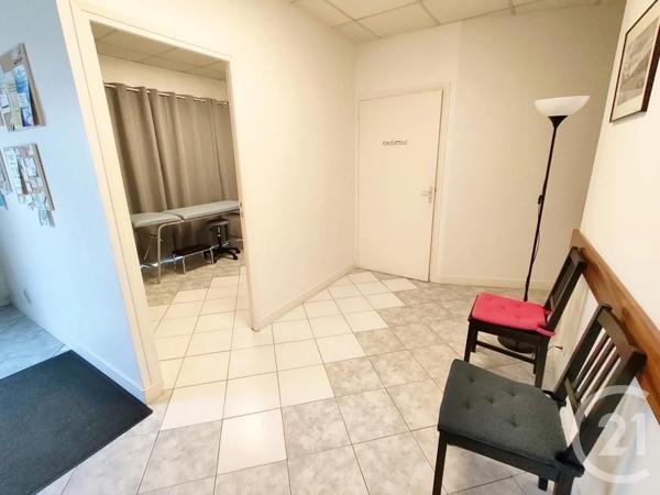 à vendre  77,09 m 2   CHILLY MAZARIN  - 91