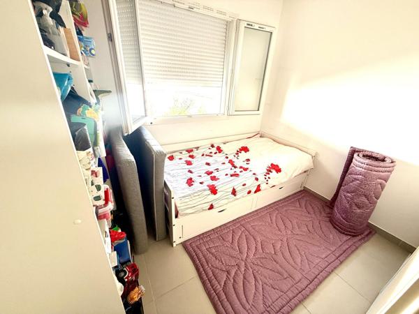 Maison récente de 2022 vendue louée à Volx – Loyer 900 € par mois