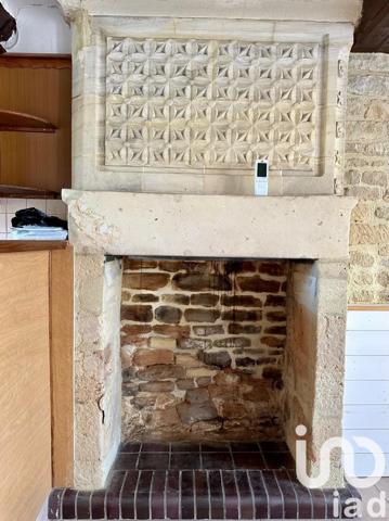 Maison 5 pièces de 69 m² à Creully (14480)