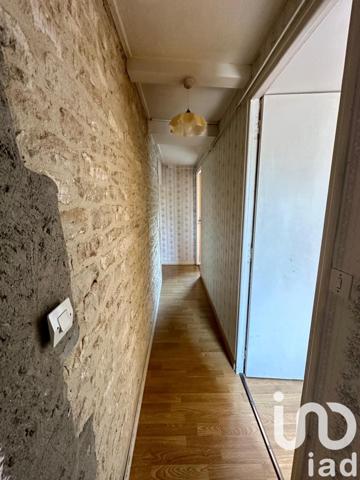 Maison 5 pièces de 69 m² à Creully (14480)