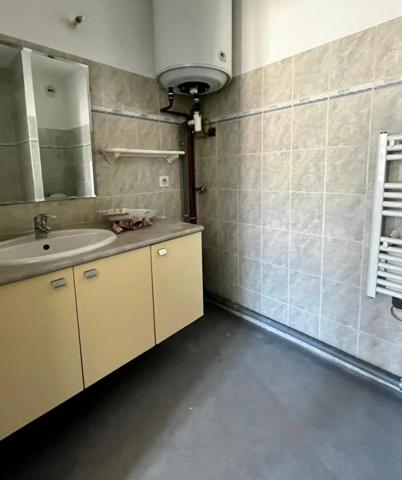 Appartement à louer à Ispagnac (48320)