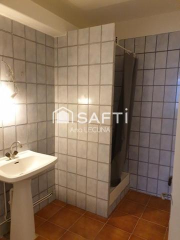 Appartement entièrement rénové en 2023 – Centre-ville de Voiron – 60 m²