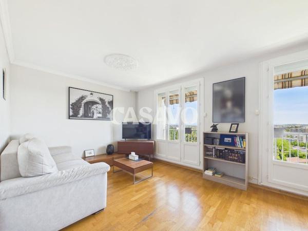Vente Appartement 3 pièces de 75m² - 69150 Décines-Charpieu