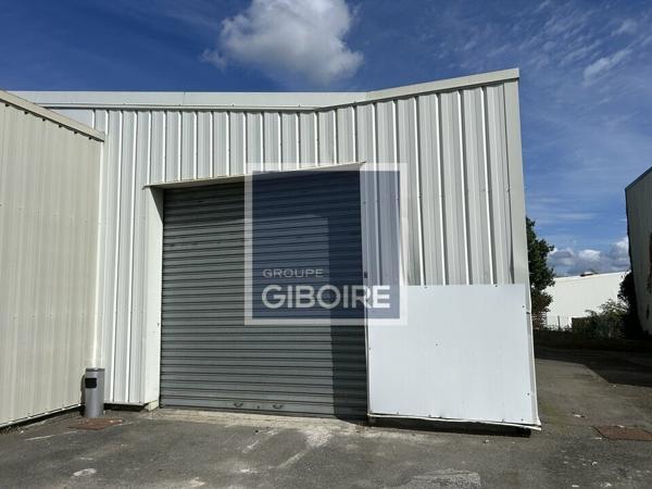 Local d'activites 494 m² à vendre CESSON-SVIGN (réf : 35.7332)