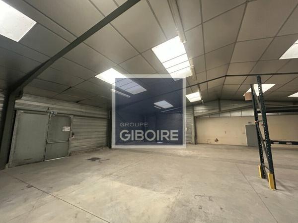 Local d'activites 494 m² à vendre CESSON-SVIGN (réf : 35.7332)