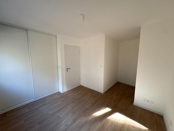 Maison 2 pièces 76.57 m2