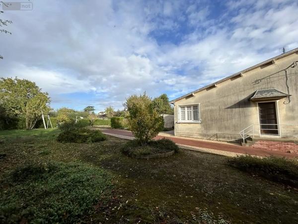 Achat - Terrain à bâtir Château-Gontier-sur-Mayenne 53200 4 pièces 1582 m 2 1582 m 2