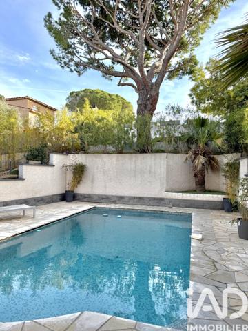Maison à vendre 5 pièces 125 m² Fréjus
