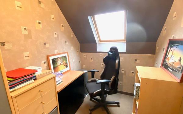 Maison à vendre    6 pièces •  Mézières-sur-Seine