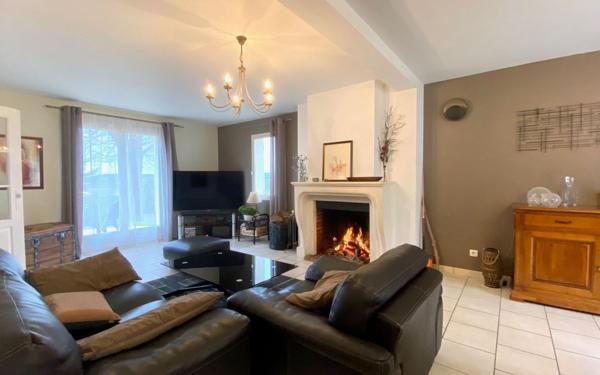 Maison à vendre    6 pièces •  Mézières-sur-Seine