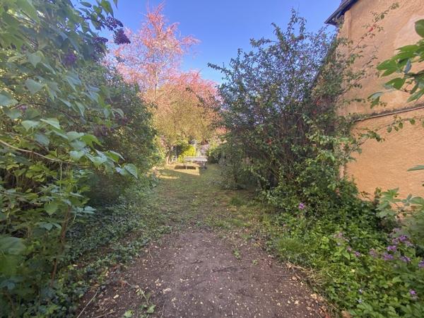 Verneuil sur Avre Proche Centre ville maison avec jardin sans travaux