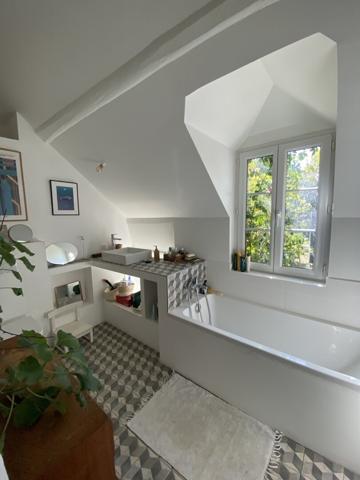 Verneuil sur Avre Proche Centre ville maison avec jardin sans travaux