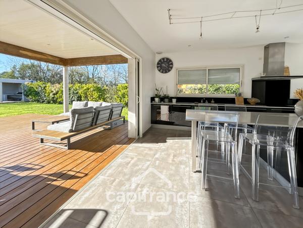 A vendre, SADIRAC (33) à 20min de BORDEAUX, Maison plain-pied, lumineuse, quatres chambres